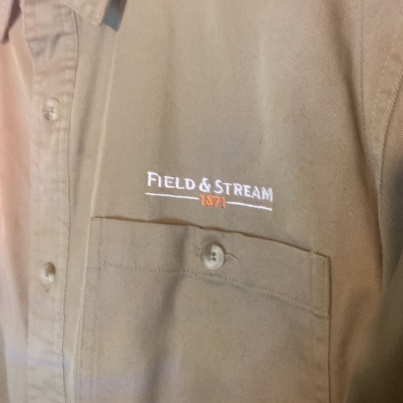 New Field & Stream Large Hunting Safety Button Up!!! - Picture 4 of 6